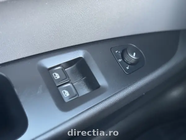 Poza anunț 16