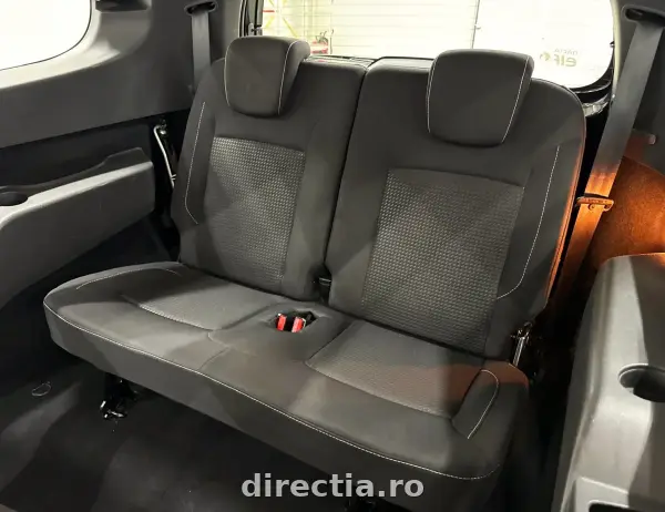 Poza anunț 12
