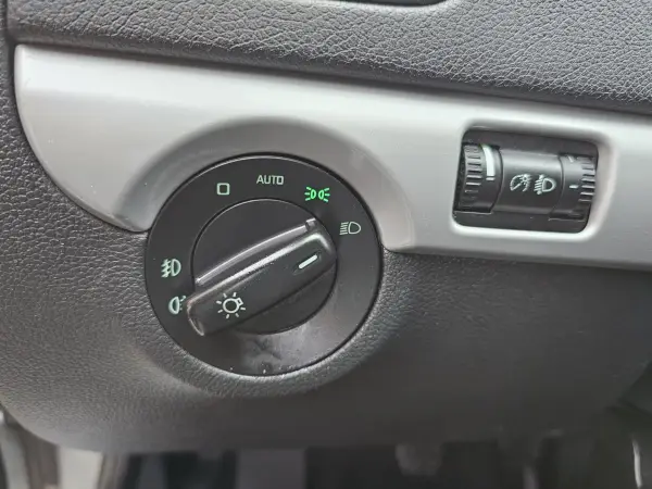 Poza anunț 18