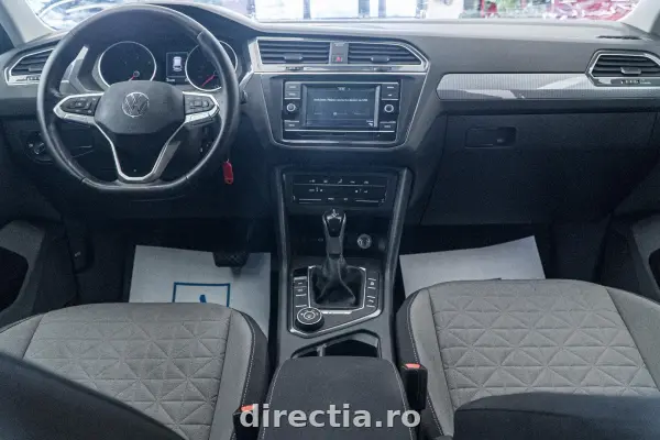 Poza anunț 32