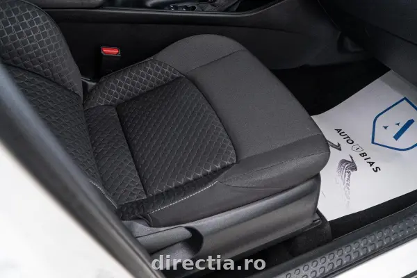 Poza anunț 32