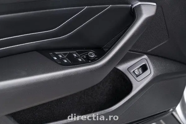 Poza anunț 26