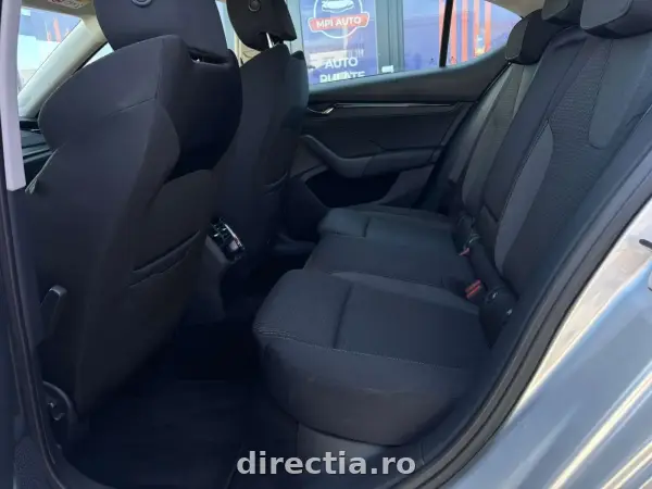 Poza anunț 35