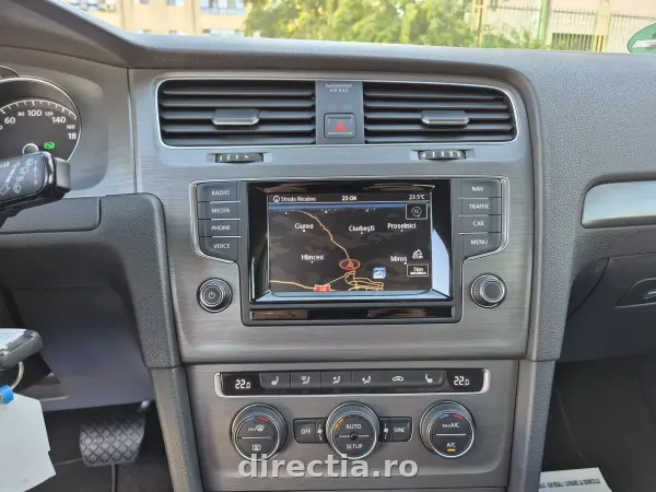 Poza anunț 19