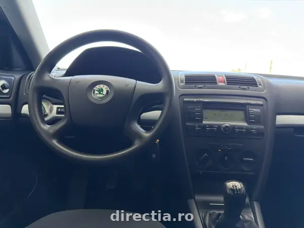 Poza anunț 12