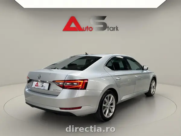 Poza anunț 12