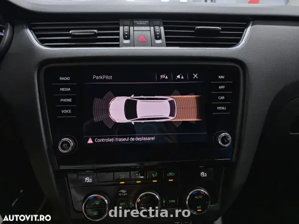 Poza anunț 12