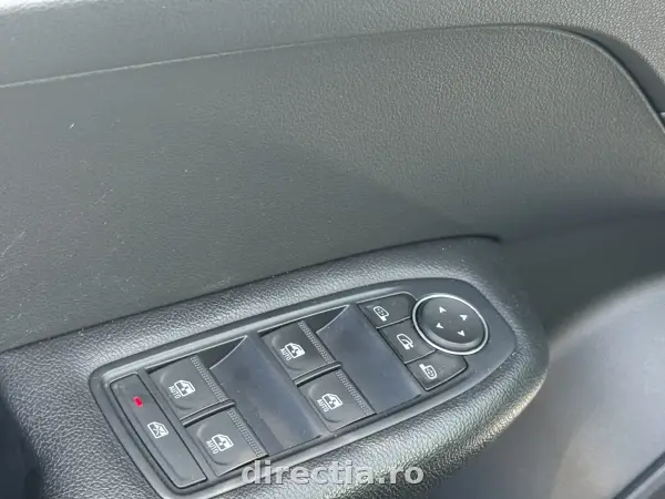 Poza anunț 23