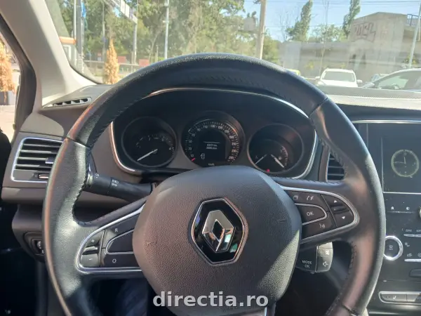 Poza anunț 8