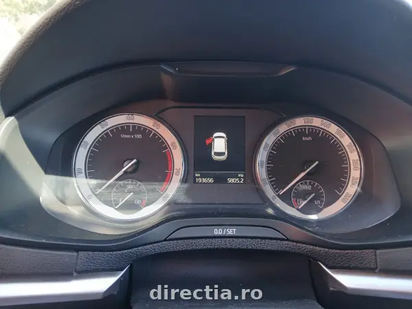 Poza anunț 10