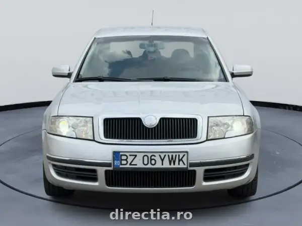 Poza anunț 8