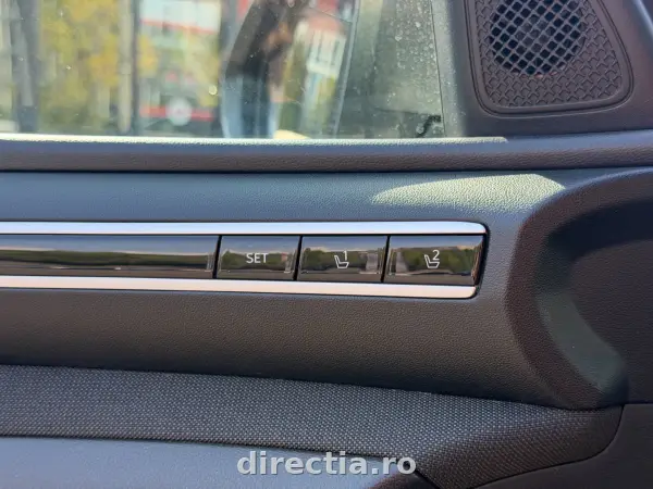 Poza anunț 18