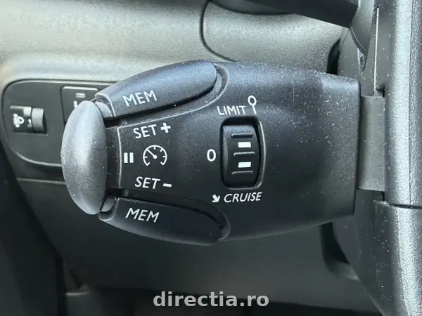 Poza anunț 26