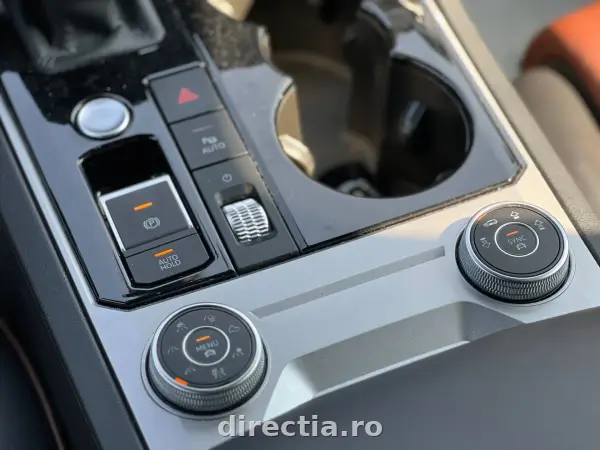 Poza anunț 19