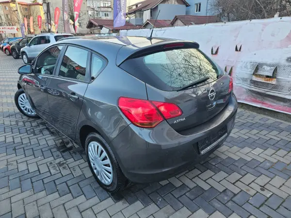 Poza anunț 8