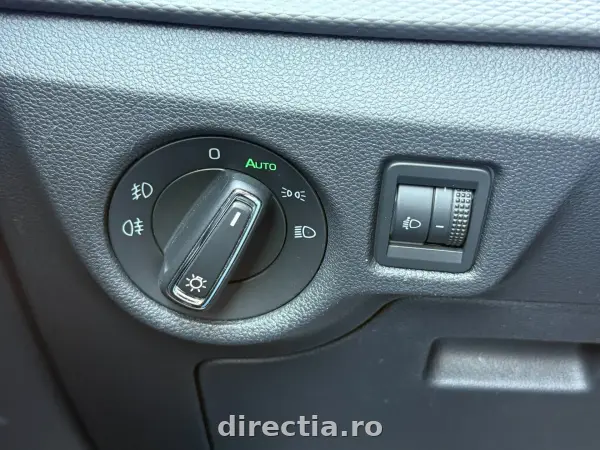 Poza anunț 12