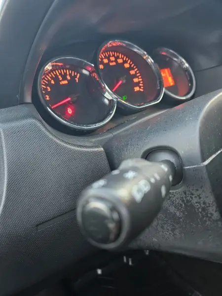 Poza anunț 24