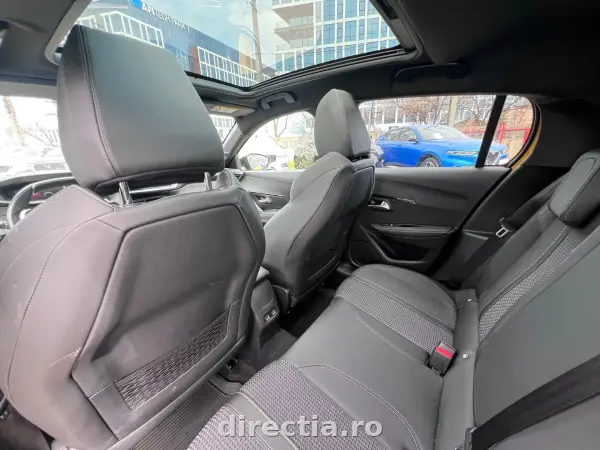 Poza anunț 10
