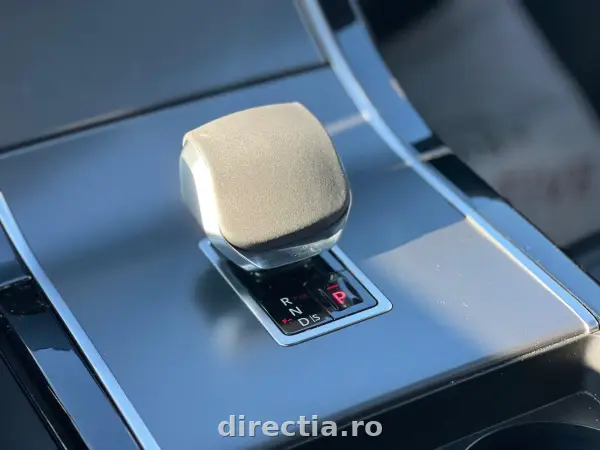 Poza anunț 12