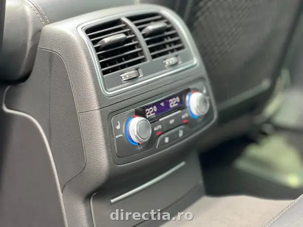 Poza anunț 12