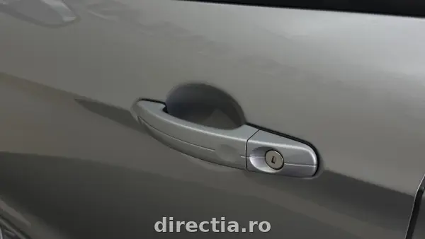 Poza anunț 25