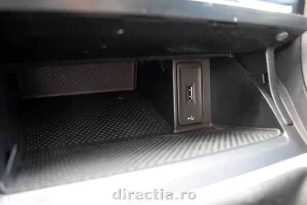 Poza anunț 18