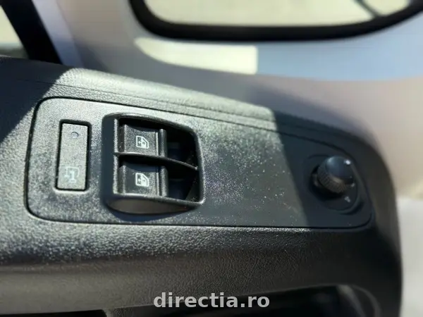 Poza anunț 11