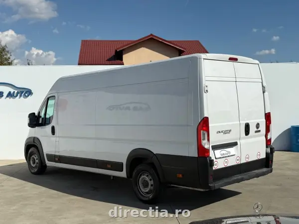 Poza anunț 16