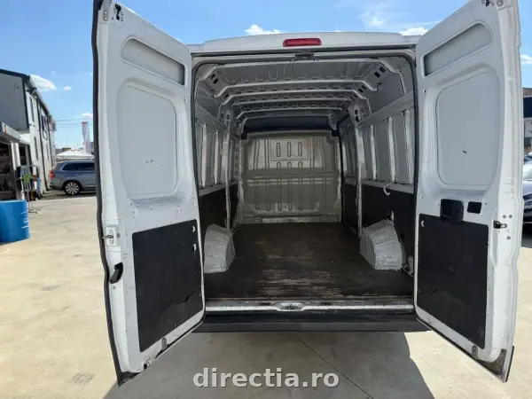Poza anunț 14