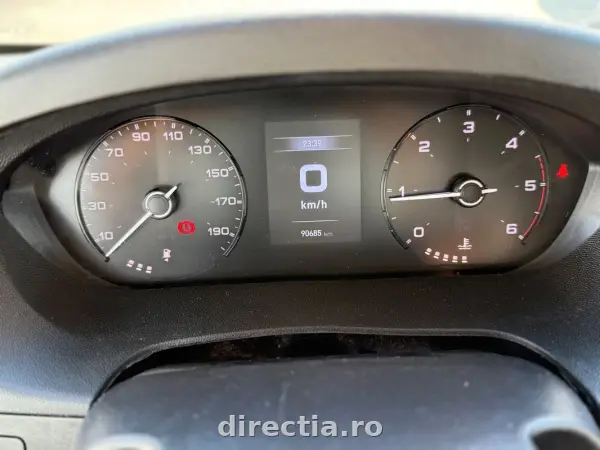 Poza anunț 12