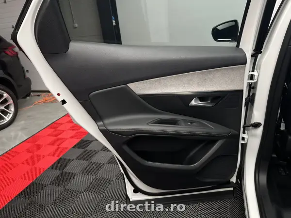 Poza anunț 26
