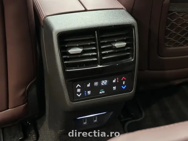 Poza anunț 28