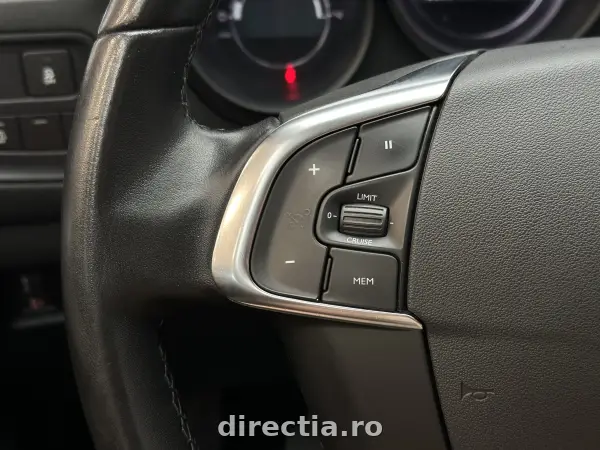 Poza anunț 32