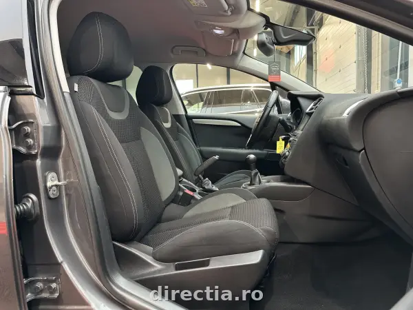 Poza anunț 27