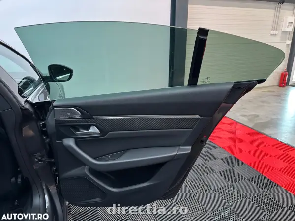 Poza anunț 26