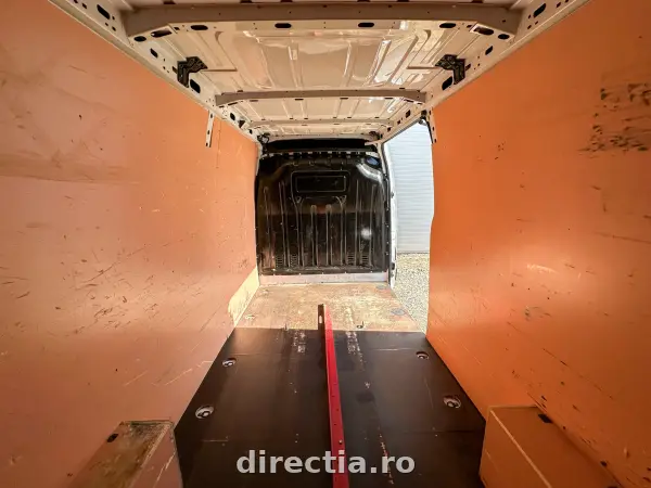 Poza anunț 38