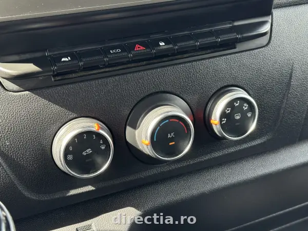 Poza anunț 14