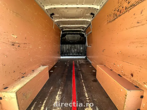 Poza anunț 34