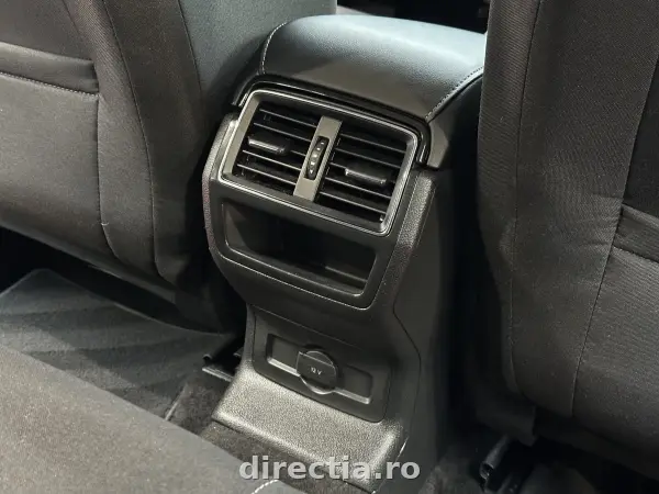 Poza anunț 37