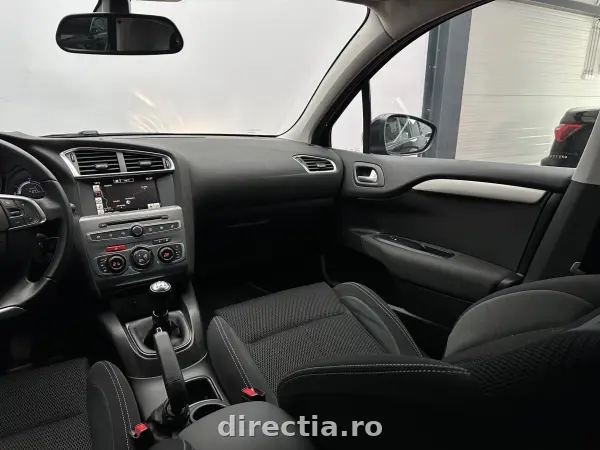 Poza anunț 26