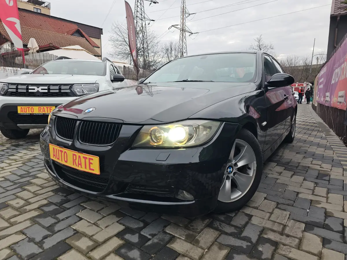 Poza principală
