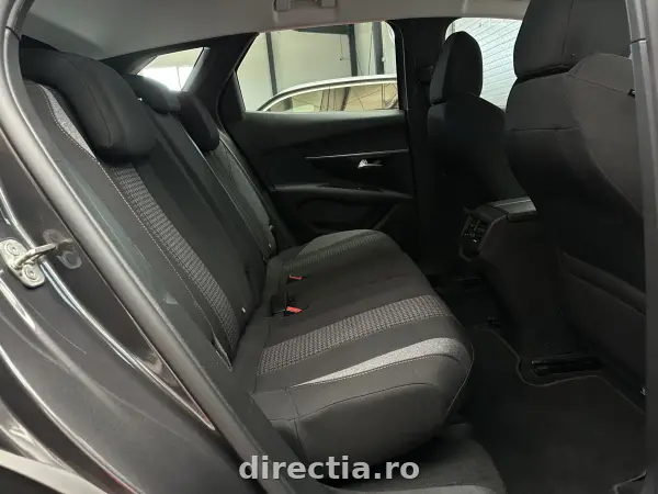 Poza anunț 18