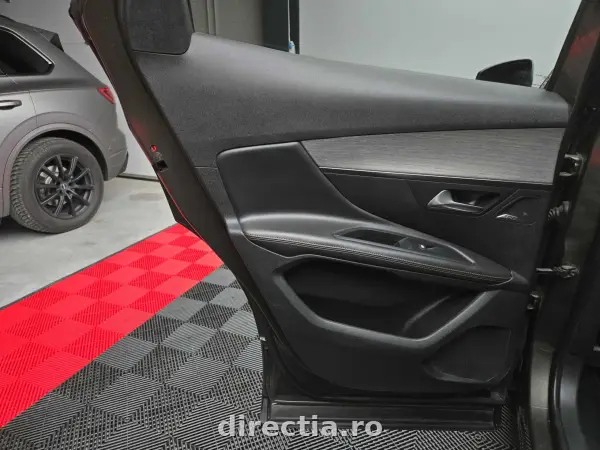 Poza anunț 17