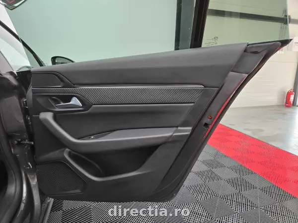 Poza anunț 14