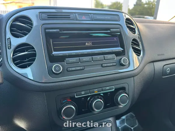 Poza anunț 12