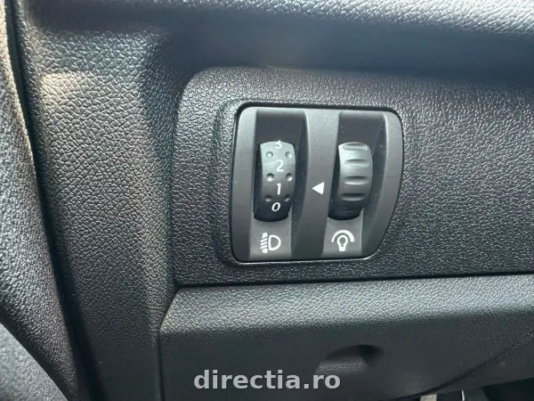 Poza anunț 12