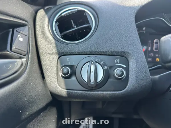 Poza anunț 12