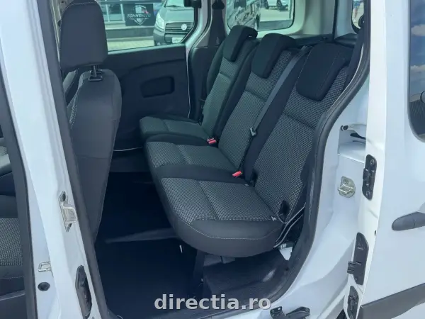 Poza anunț 19