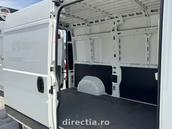 Poza anunț 18