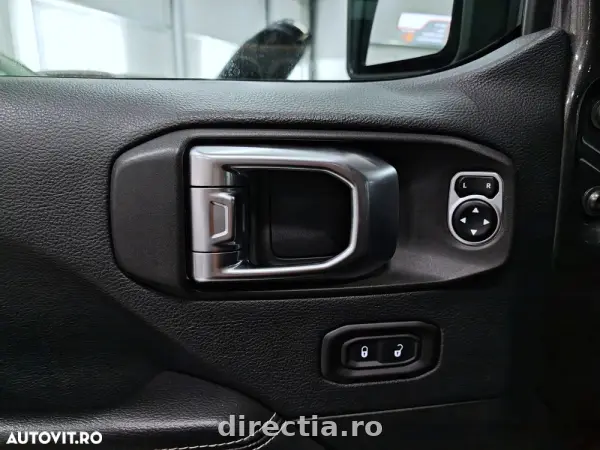 Poza anunț 25